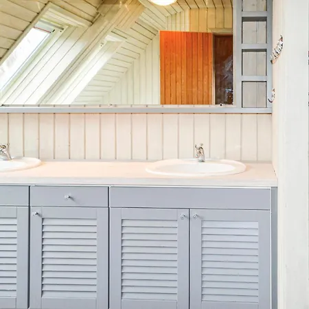 Dejligt Hjem I Ansager Med Sauna